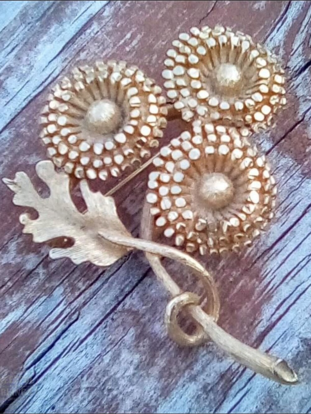 B.S.K. Vintage Sunflower Brooch Gold Tone Floral Spray Signed